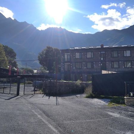 Hotel Kazbegi Buitenkant foto