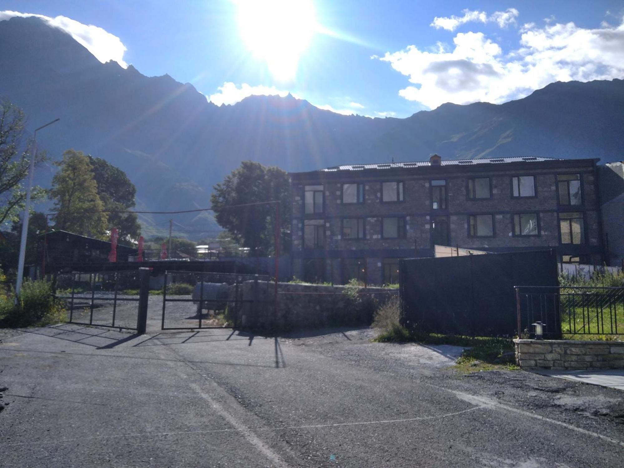 Hotel Kazbegi Buitenkant foto
